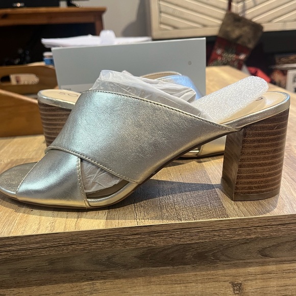 Sole Society Ganezah Gold Fusion Amazon Metallic Nappa Leather Slides - NIB - Picture 4 of 10